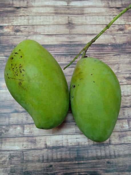 Raw green mango has a lot of vitamin c